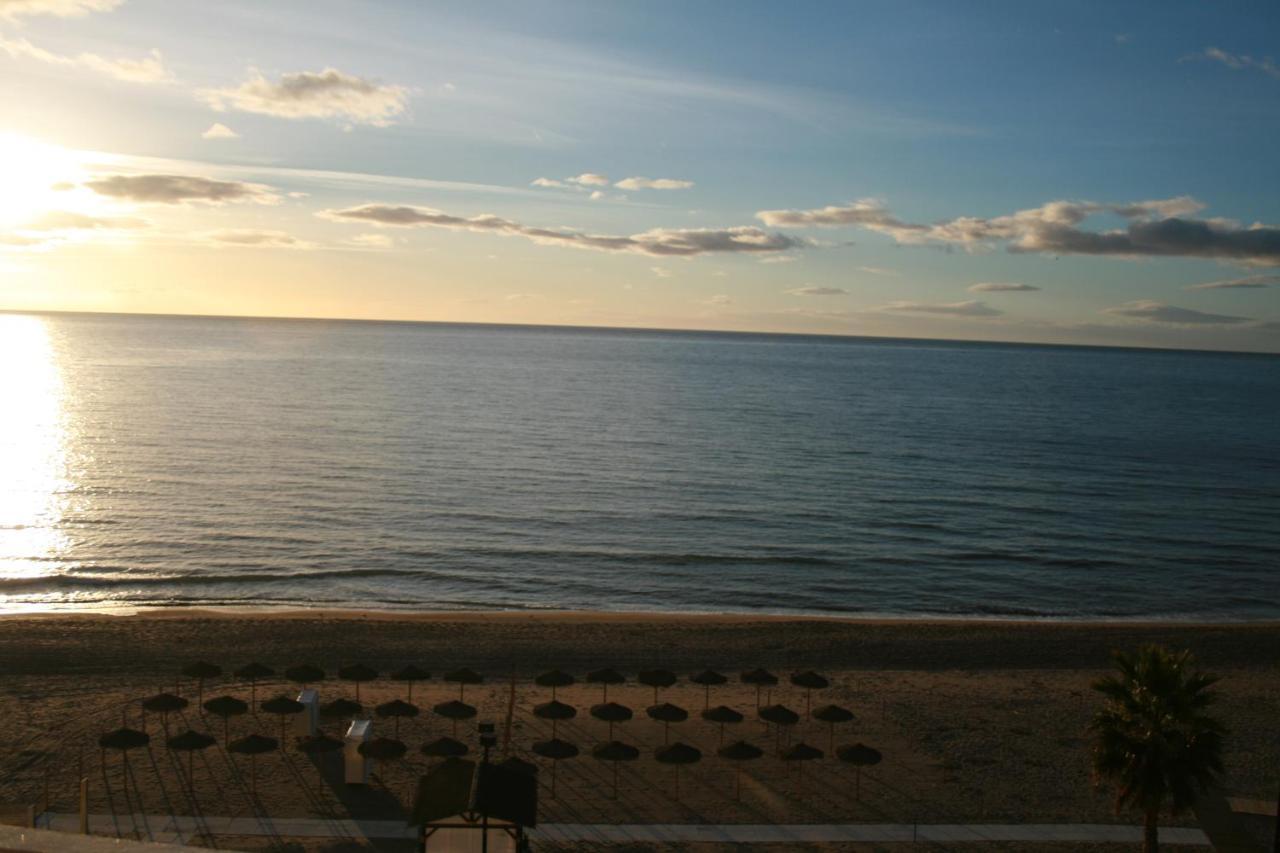 Apartamento En Primera Linea/Beachfront Apartment Fuengirola Exterior foto