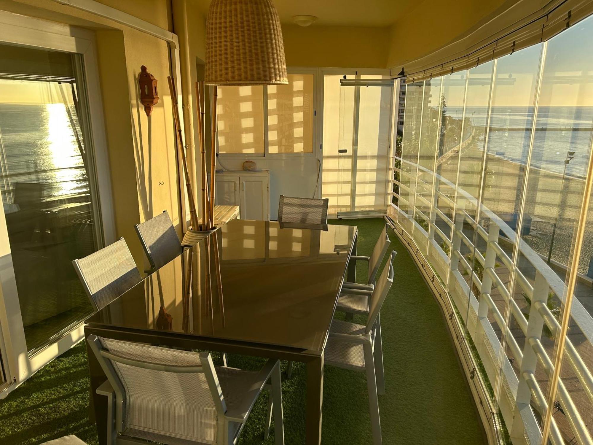 Apartamento En Primera Linea/Beachfront Apartment Fuengirola Exterior foto