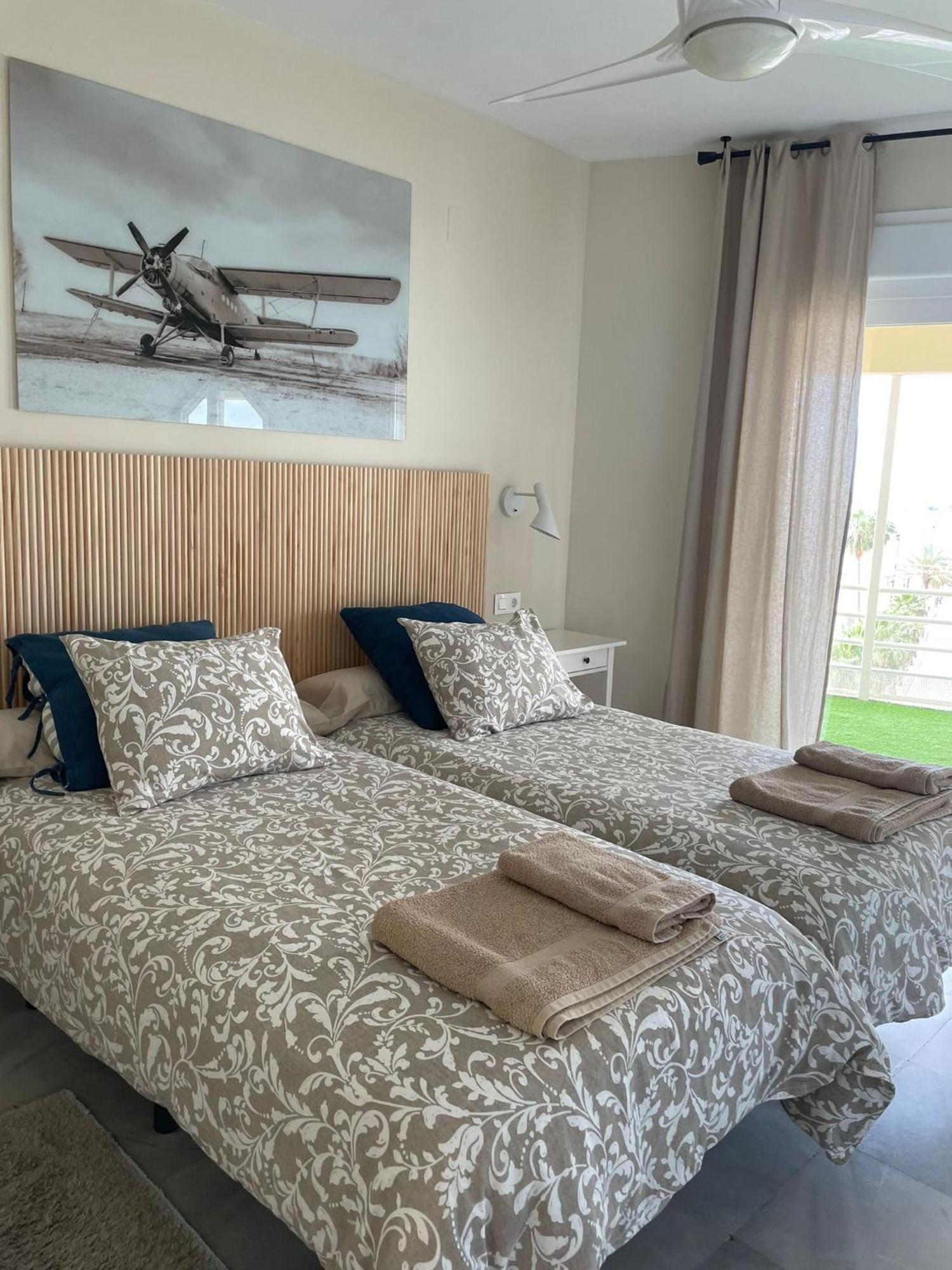 Apartamento En Primera Linea/Beachfront Apartment Fuengirola Exterior foto